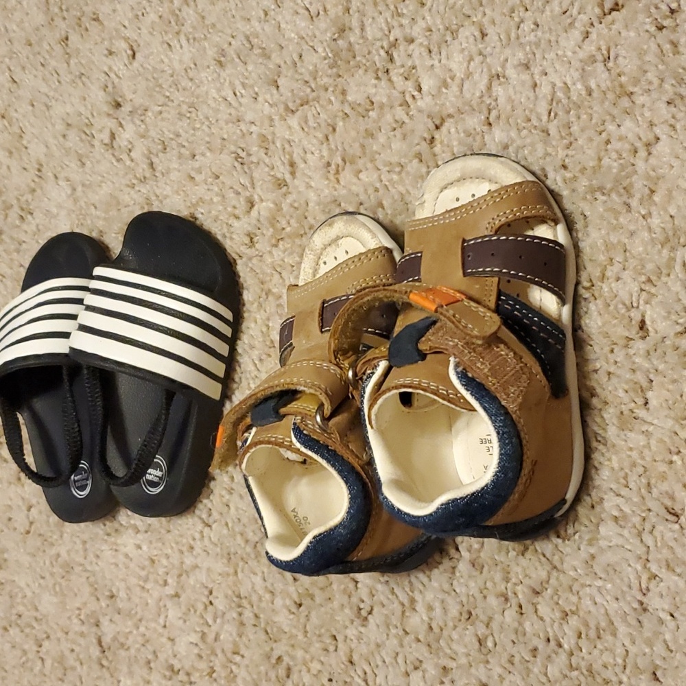 Geox sandal bundle - Picture 2 of 6